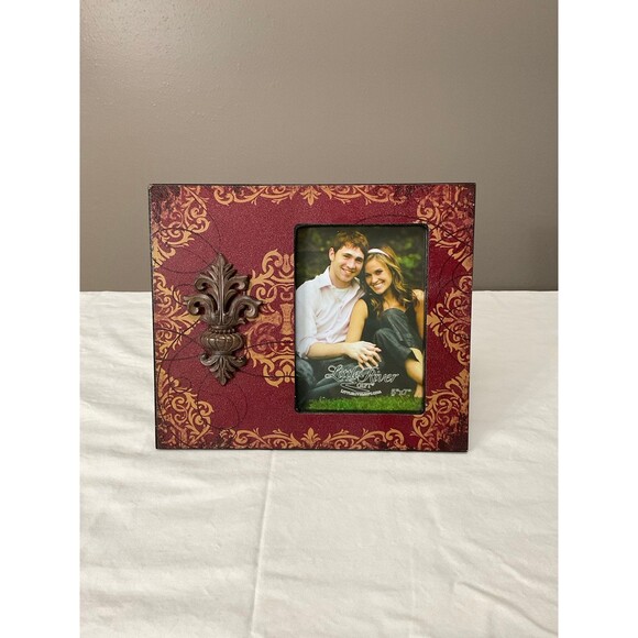 Red Picture Frame - Picture 1 of 3